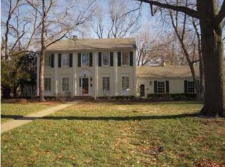 14 Willowbrook Rd, Wichita, KS 67207