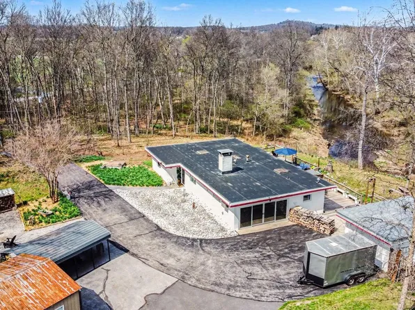 180 Barlow Rd, Gettysburg, PA 17325