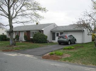 409 Clearview Ave, Somerset, MA 02726