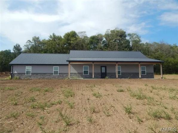 53830 Lula Ln, New London, MO 63459