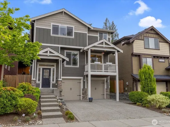 20704 2nd Avenue W, Lynnwood, WA 98036