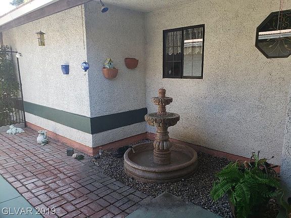 3rd image of 3911 Boca Grande Ave