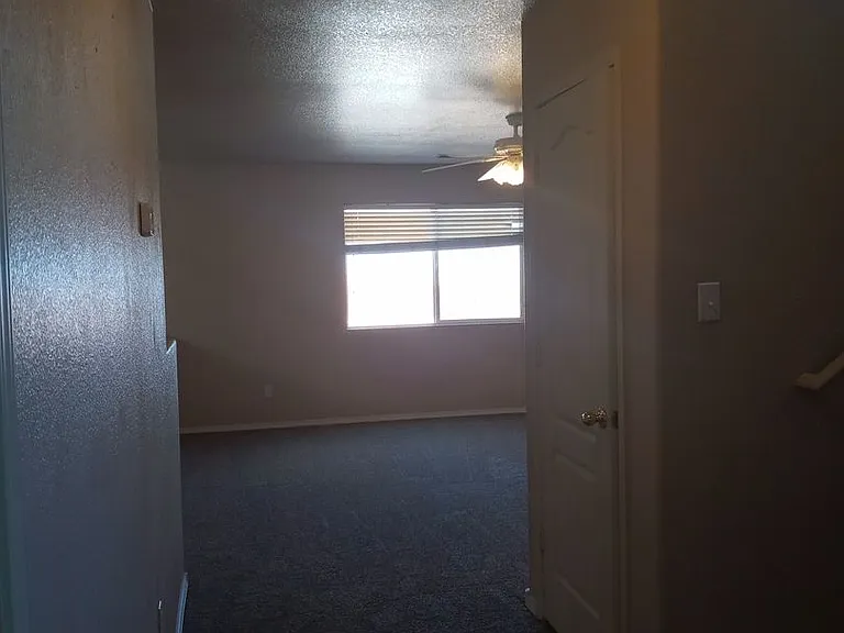9900 Sunshine Mesa Dr NW — Photo 5
