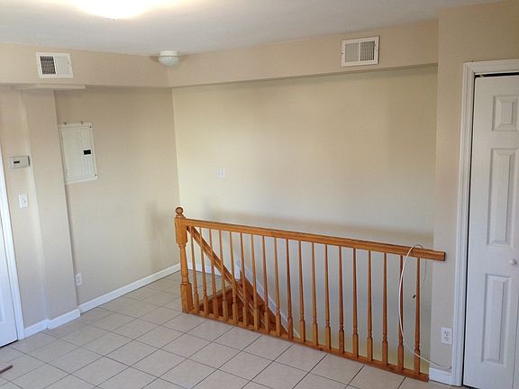 5th image of 173 Colony Ave #2