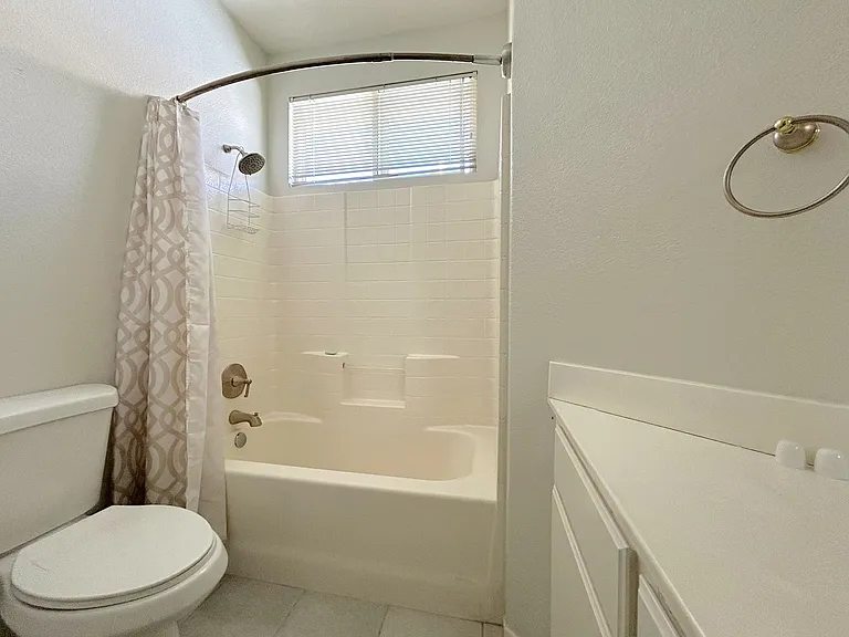 5793 Orange Tree Ave — Photo 18