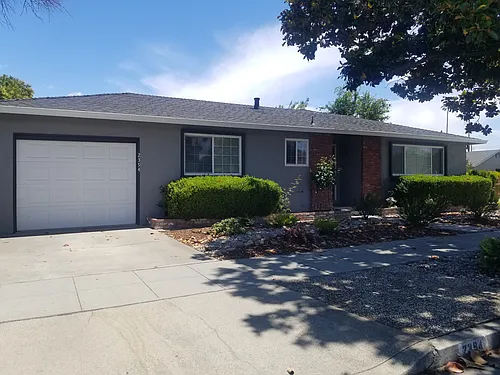 2394 Pauline Dr Photo 1