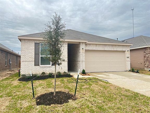 2nd image of 2106 Damasi Ln