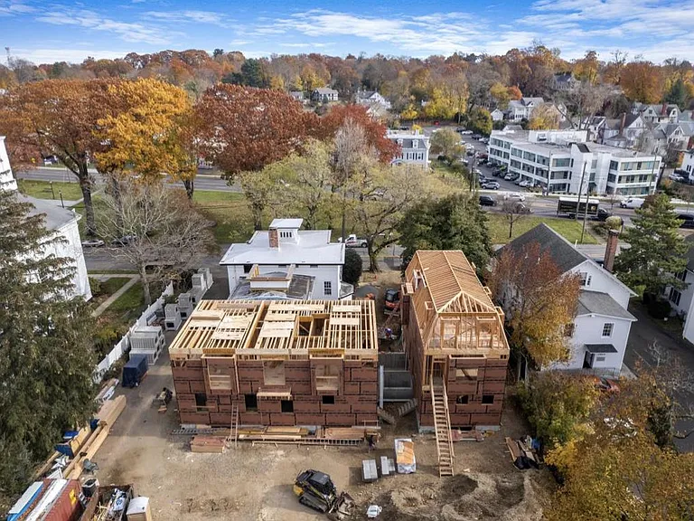 3 Park St - 11 Apartments + Professional Offices