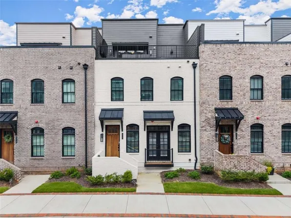 338 Sugarview Rd, Sugar Hill, GA 30518