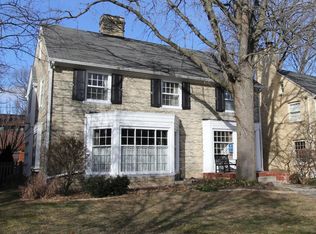 4363 N Alpine Ave, Shorewood, WI 53211
