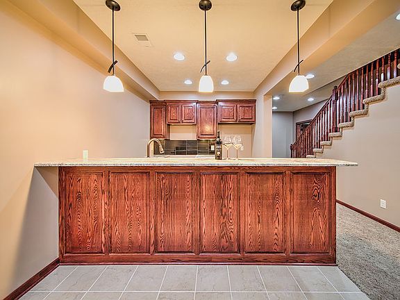 Basement Bar/Kitchen