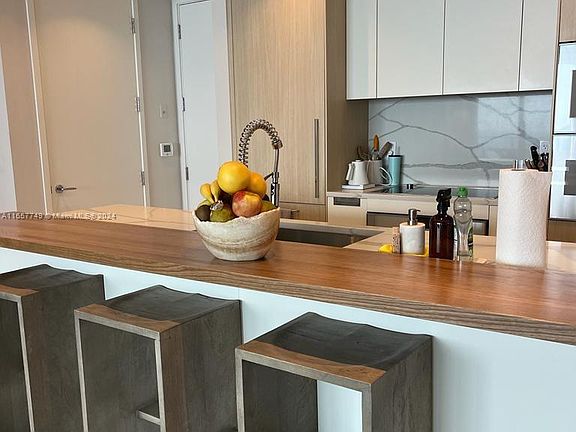 3rd image of 15701 Collins Ave #3-1-40