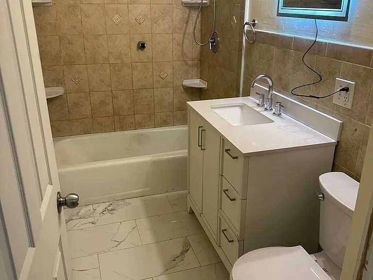 10 Willow St #3 — Photo 5
