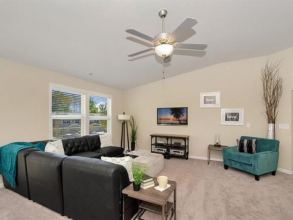 3rd image of 1410 Riviera Dr #23201
