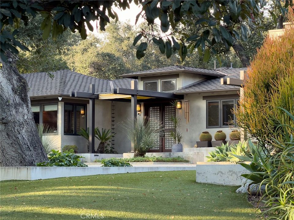 1st image of 865 W Foothill Blvd