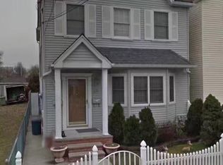 60 Saint Marys Ave, Staten Island, NY 10305