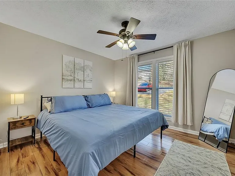 303 Nottingham Dr — Photo 16