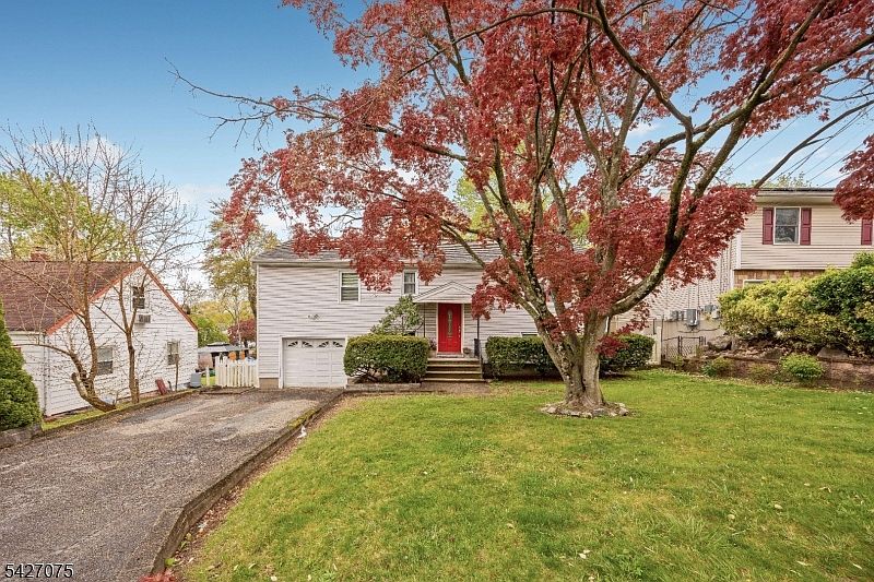 1st image of 68 Minnehaha Blvd