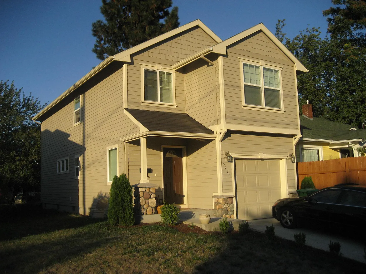 3 bed, 2.5 bath, 1580 sqft, $2,795 — Photo 1