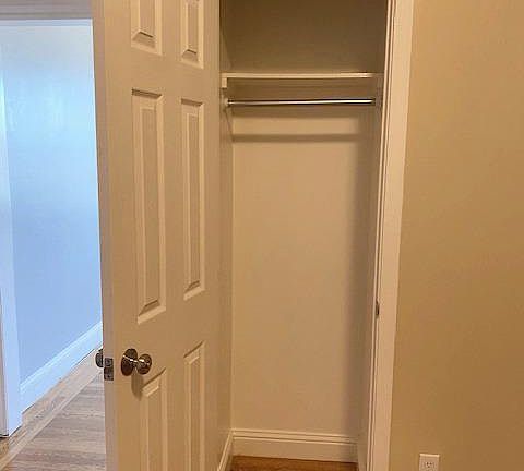 5th image of 4534 Mission St APT 17