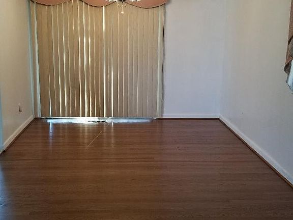 5th image of 6819 Yataruba Dr