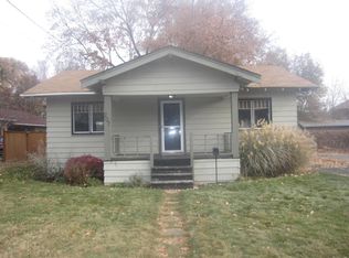 207 N 18th Ave, Yakima, WA 98902