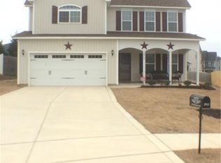 2913 Seavista Ct, Fayetteville, NC 28306