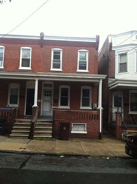 1st image of 202 S Harrison St