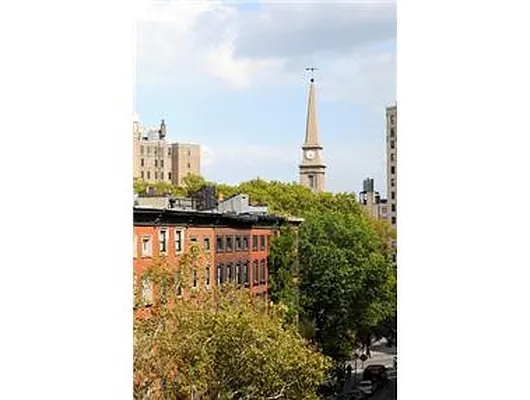 Rented by Douglas Elliman | media 25