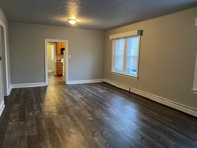 121 Sharpless St — Photo 9