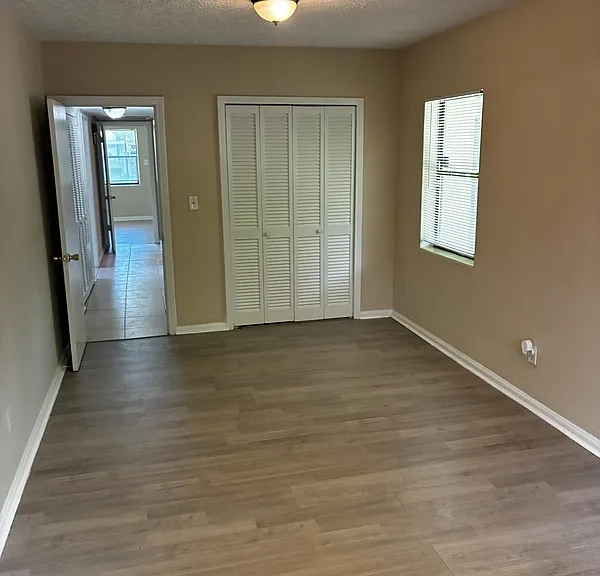 7022 Linda Dr — Photo 4
