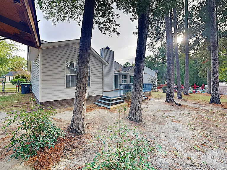 430 Forest Grove Cir — Photo 16