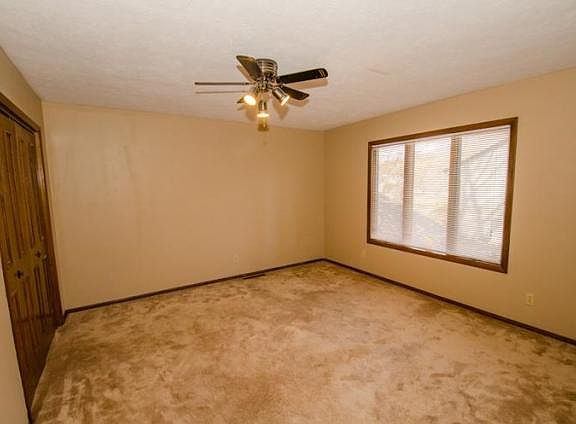 2nd image of 10350 Royal Oak Ct
