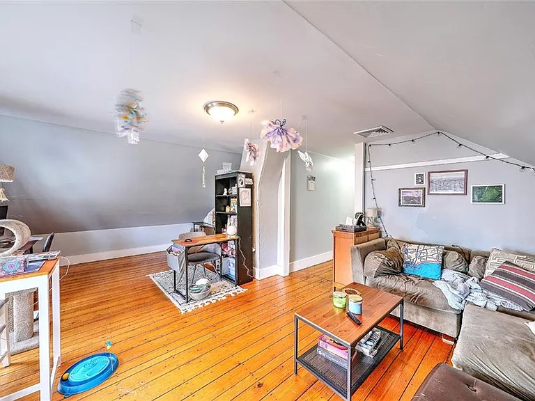 390 Hope St #3 — Photo 9