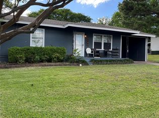 1140 Redbud St, Denison, TX 75020