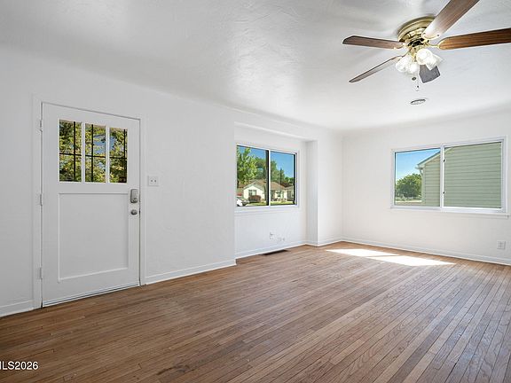 3rd image of 307 G St