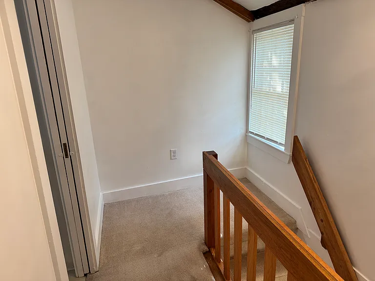 315 Maplewood Ave #B — Photo 10