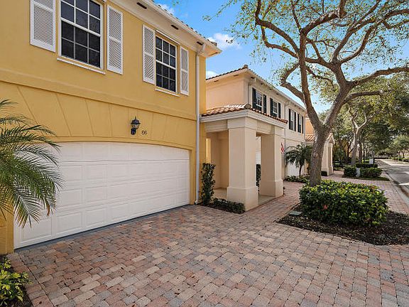 2nd image of 66 Tall Oaks Cir