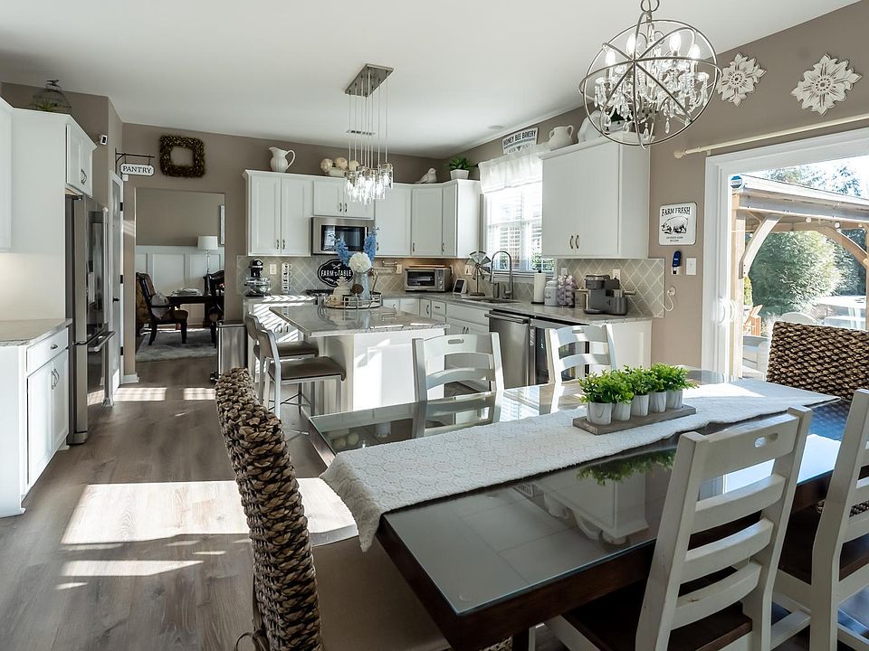 108 Lawrence Dr Gilbertsville PA Zillow