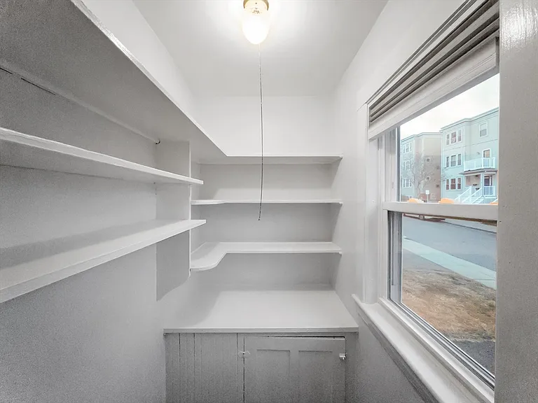 21 Bradwood St #1 — Photo 12
