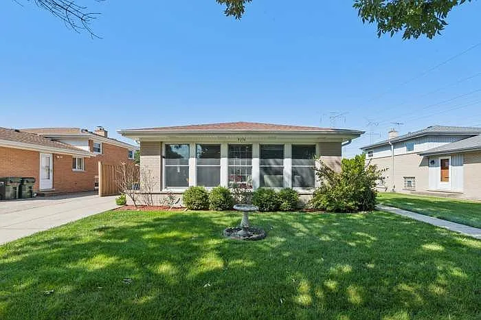 9314 Menard Ave — Photo 1