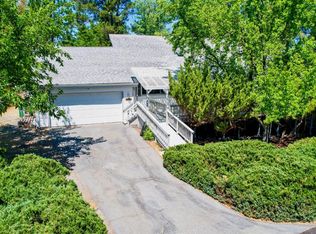 10938 Badger Ct, Penn Valley, CA 95946