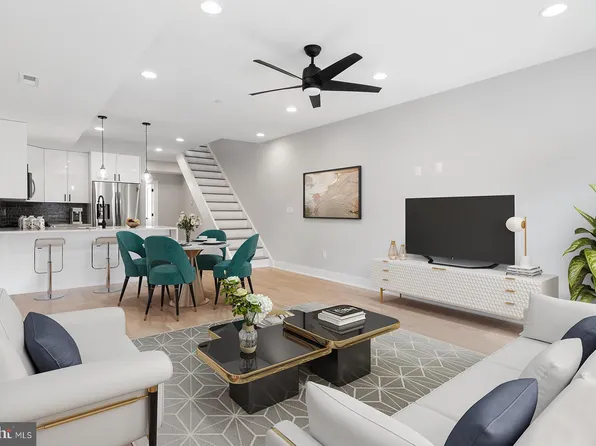 1812 E Moyamensing Ave, Philadelphia, PA 19148