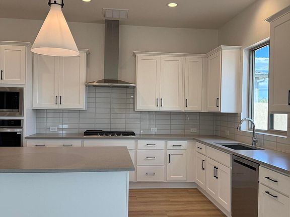 3rd image of 62103 E Copper Basin Way