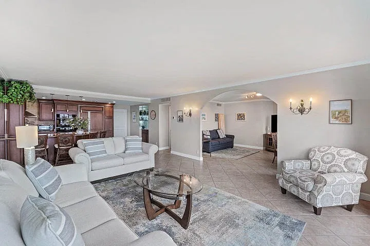 2 bed, 1133 sqft, $5,500 — Photo 4