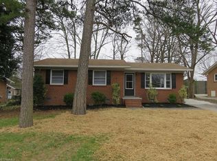 1713 W Meadowview Rd, Greensboro, NC 27403