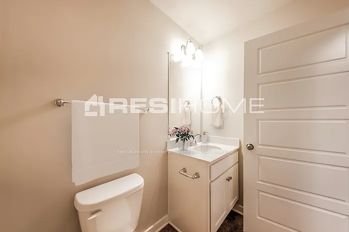 10977 Woodland Dr — Photo 12