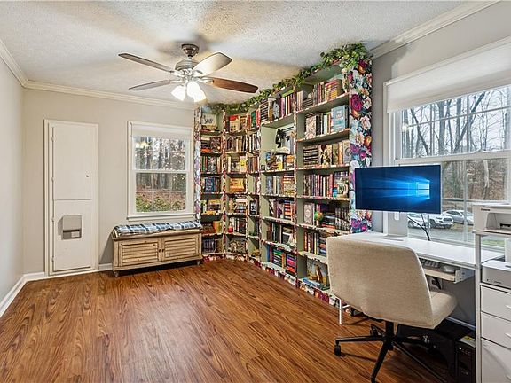 5th image of 9830 Bacons Fort Rd