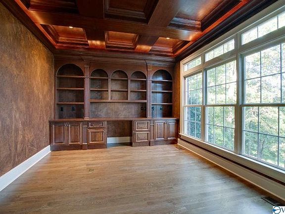 4th image of 2986 Hampton Cove Way SE