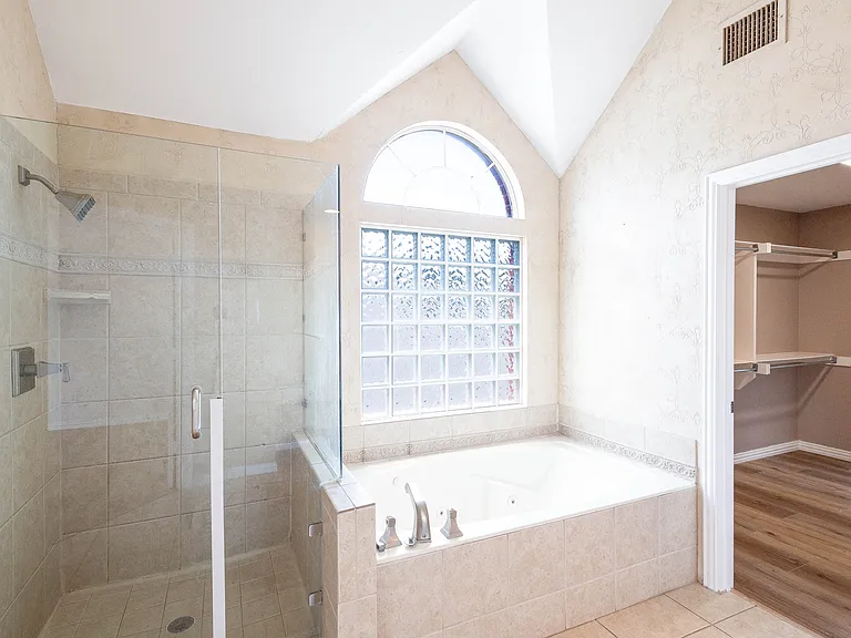 3808 Hunters Trl — Photo 21